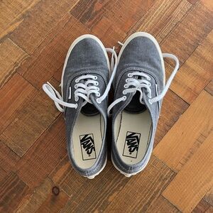 Vans Core Classic Gray Canvas Unisex sneakers